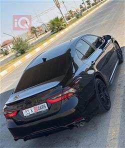 تۆیۆتا کامری